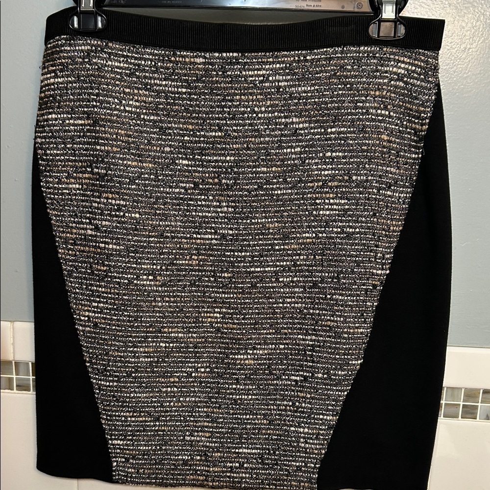 Elegant Black, beige and Gray Women's Skirt